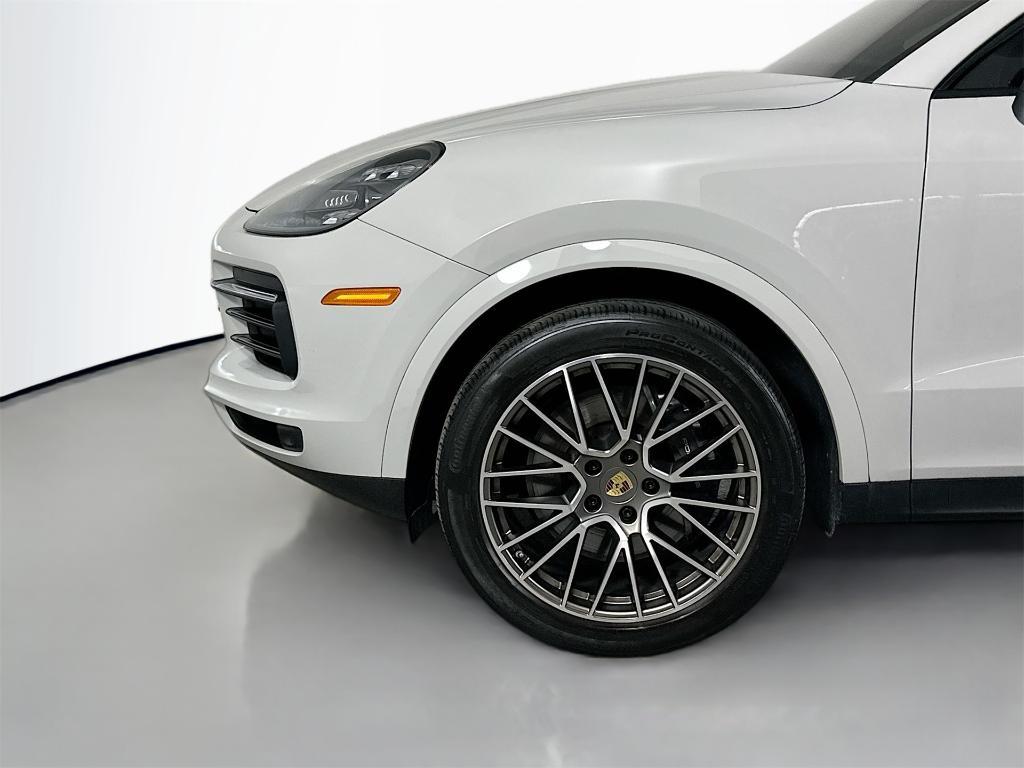 used 2022 Porsche Cayenne car, priced at $65,900