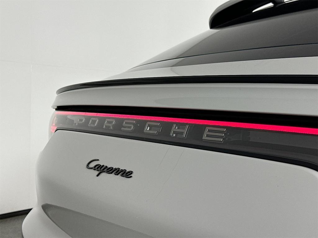 used 2022 Porsche Cayenne car, priced at $65,900