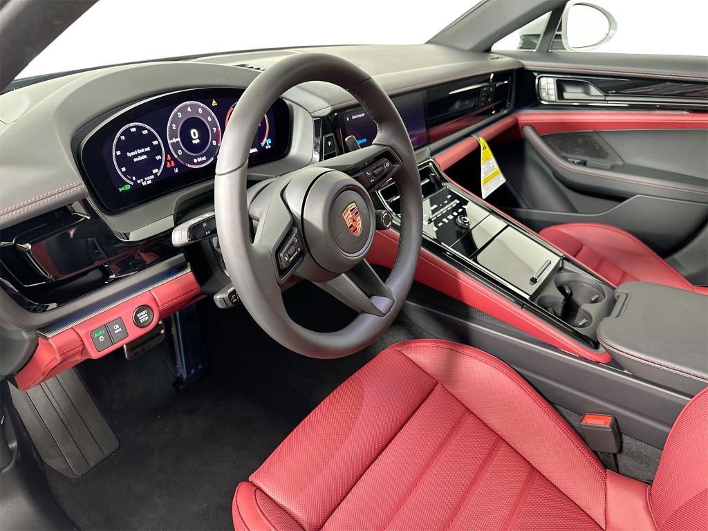 new 2026 Porsche Panamera car
