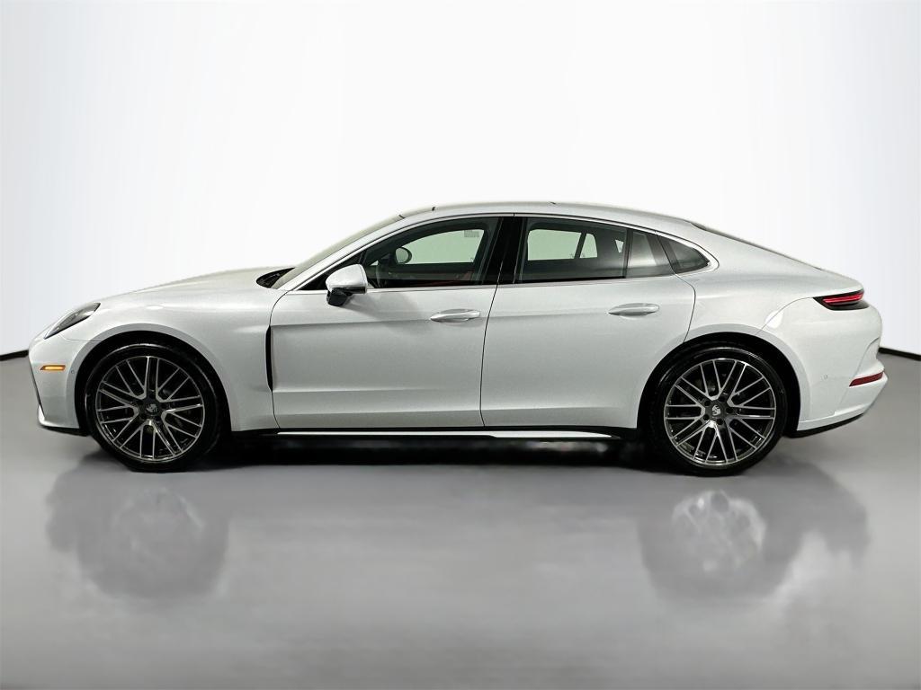 new 2026 Porsche Panamera car