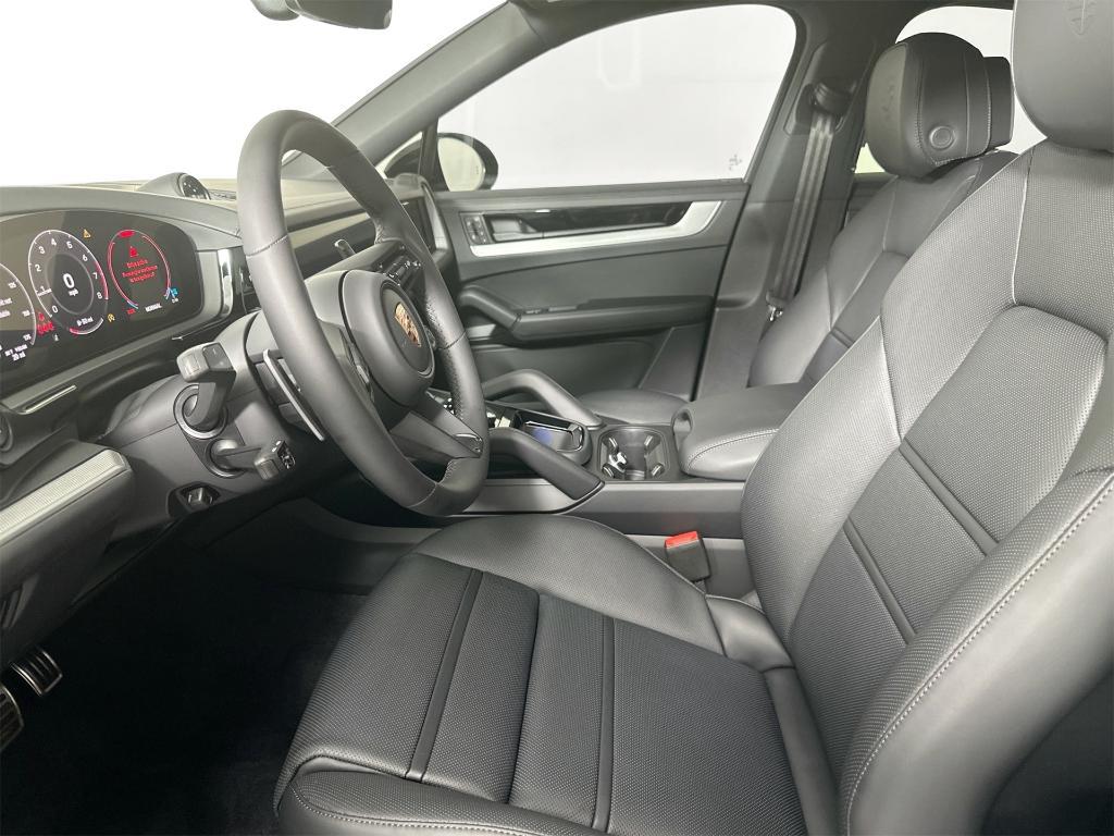 new 2026 Porsche Cayenne car