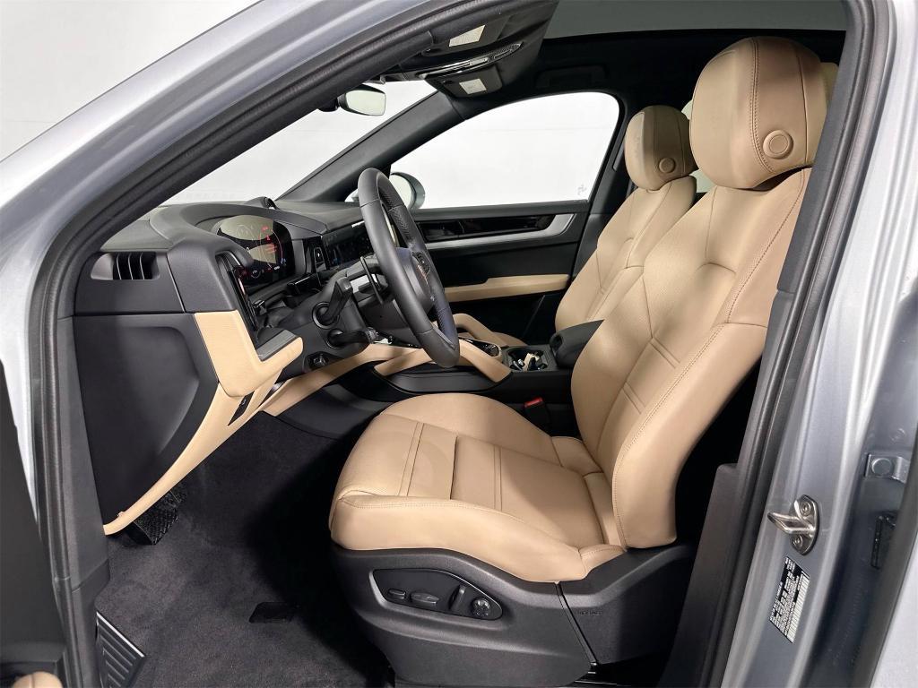 new 2026 Porsche Cayenne car