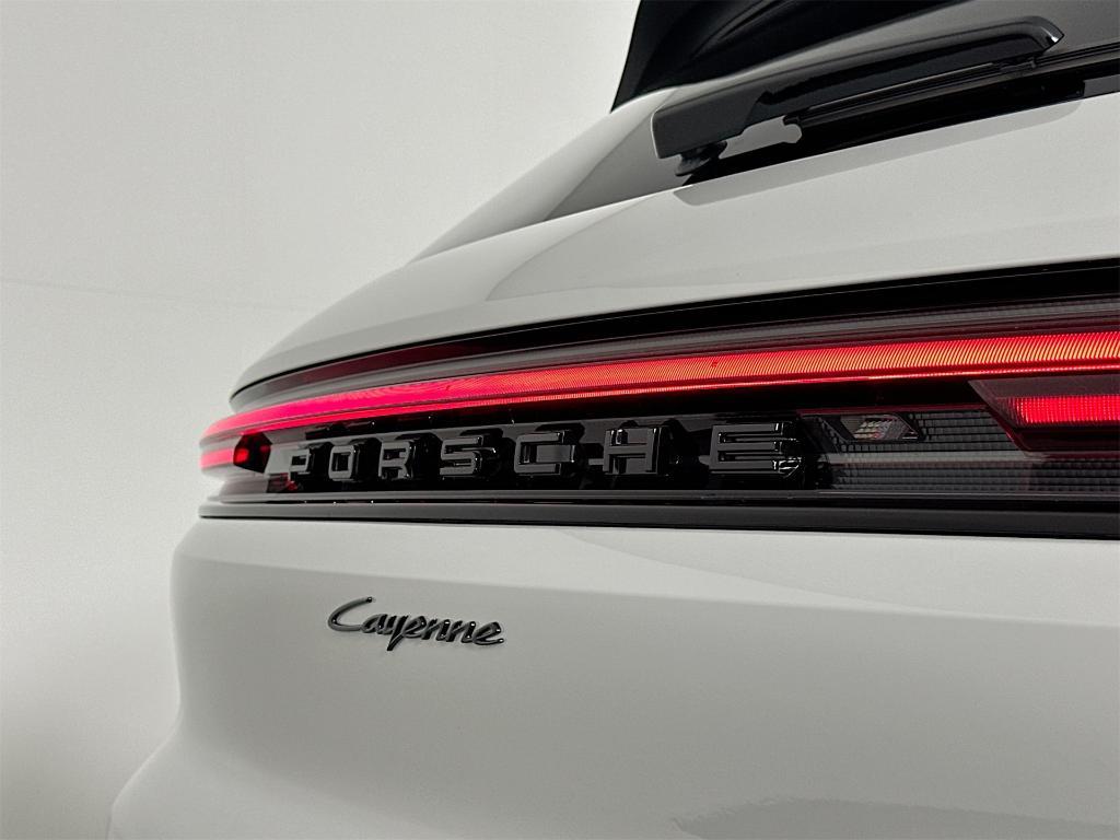 new 2026 Porsche Cayenne car