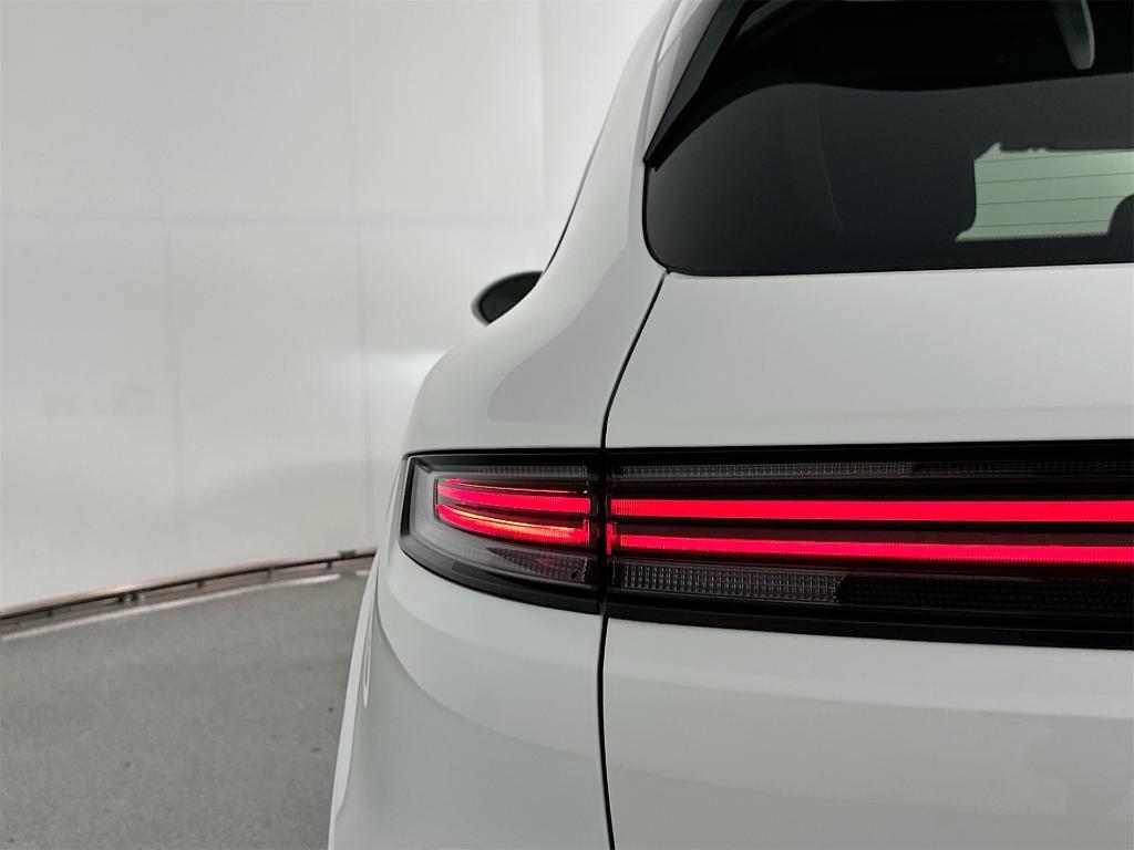 used 2025 Porsche Cayenne car, priced at $84,900