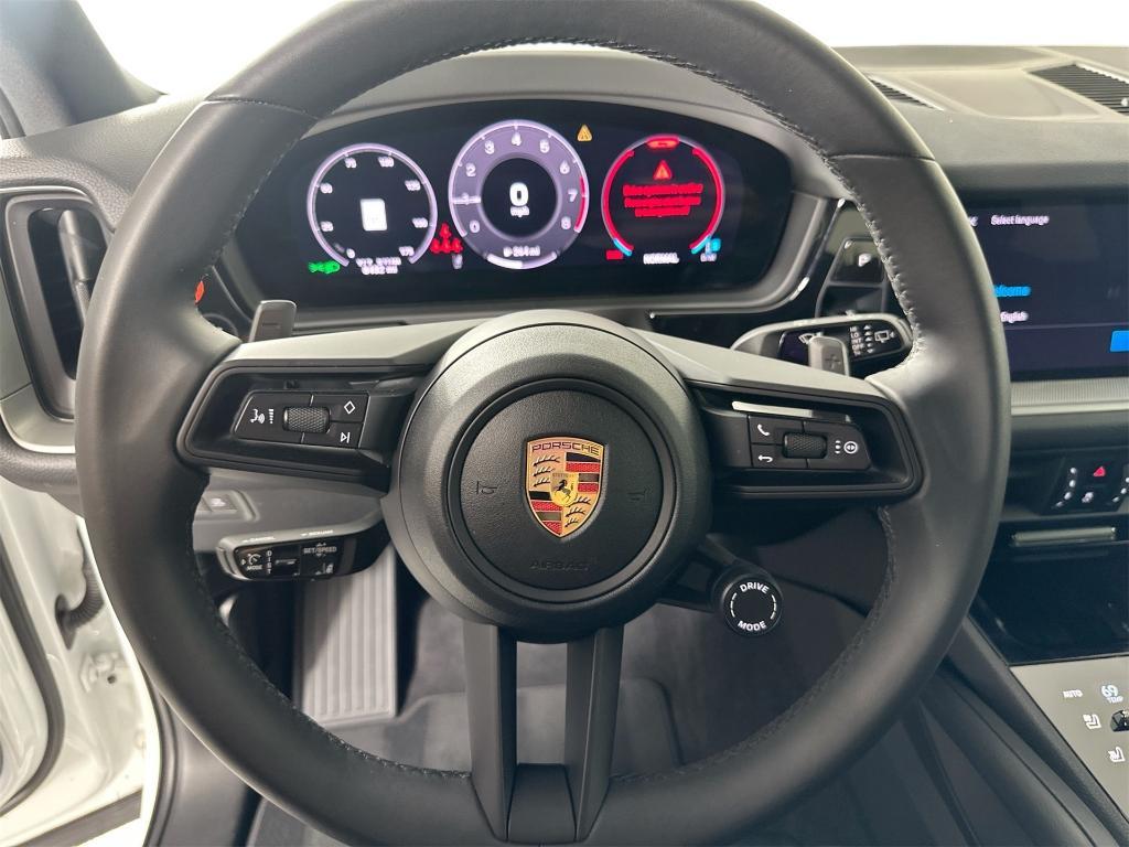 used 2025 Porsche Cayenne car, priced at $84,900