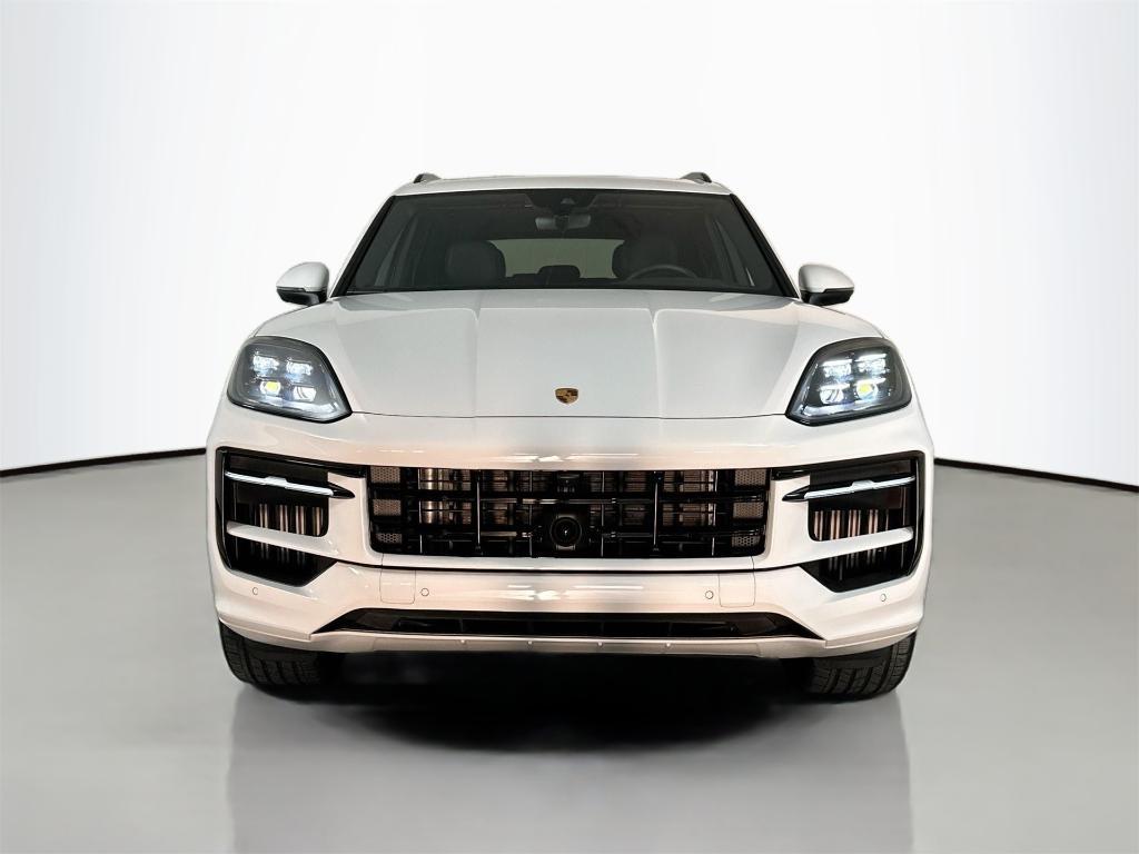 used 2025 Porsche Cayenne car, priced at $84,900