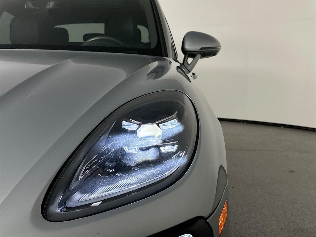 used 2022 Porsche Macan car, priced at $55,900