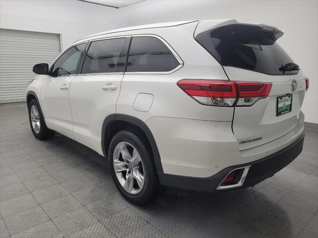 used 2018 Toyota Highlander car, priced at $25,495
