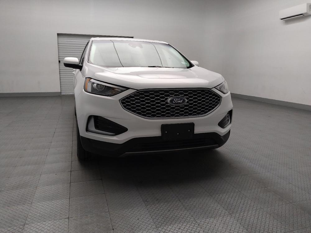 used 2024 Ford Edge car, priced at $25,795