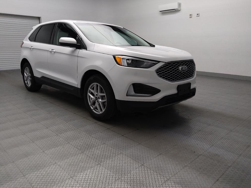 used 2024 Ford Edge car, priced at $25,795