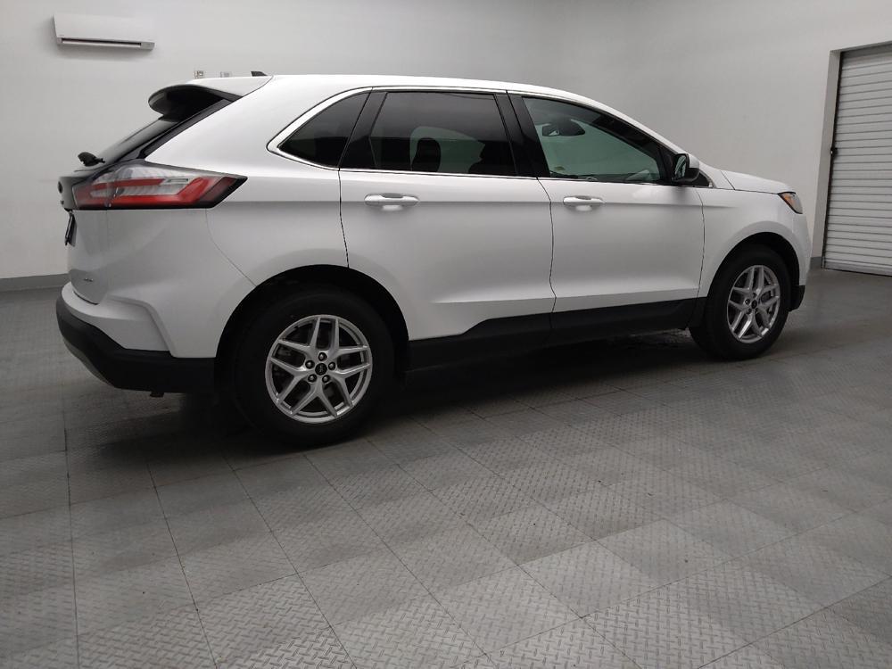 used 2024 Ford Edge car, priced at $25,795