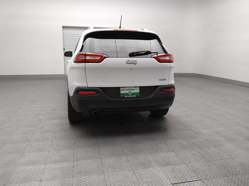 used 2018 Jeep Cherokee car, priced at $18,295