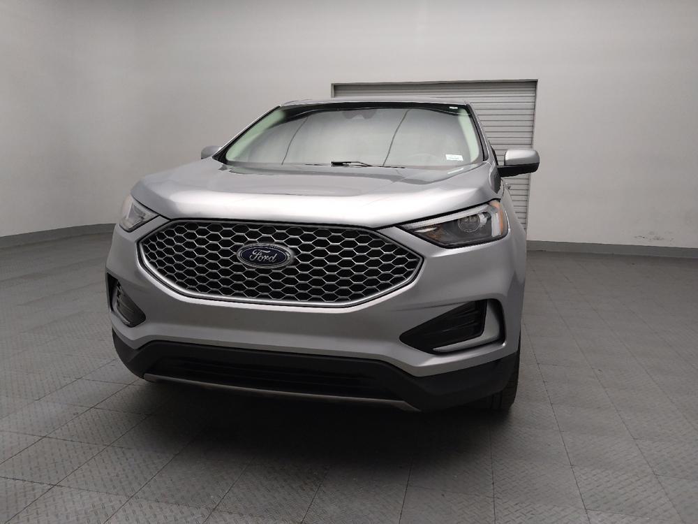 used 2024 Ford Edge car, priced at $30,895