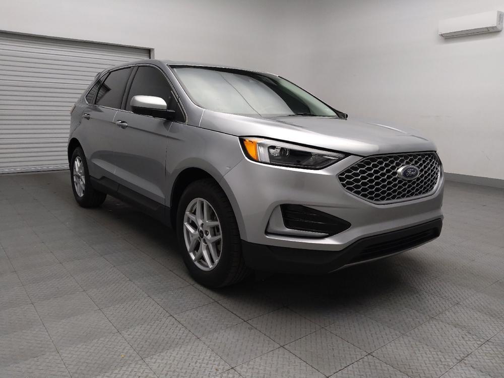 used 2024 Ford Edge car, priced at $30,895