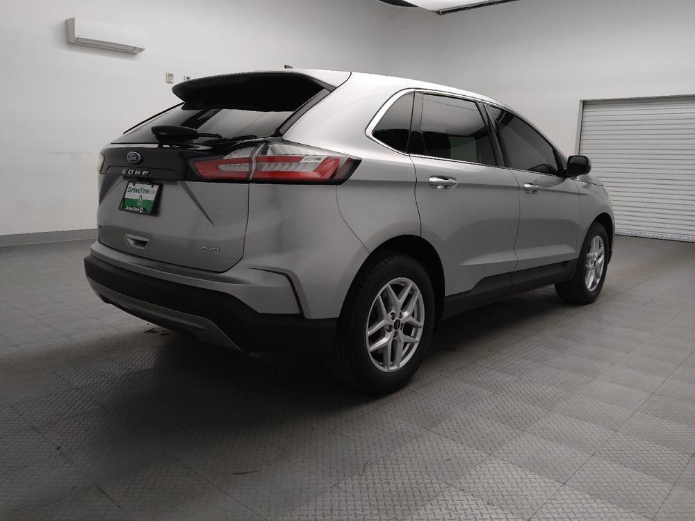 used 2024 Ford Edge car, priced at $30,895