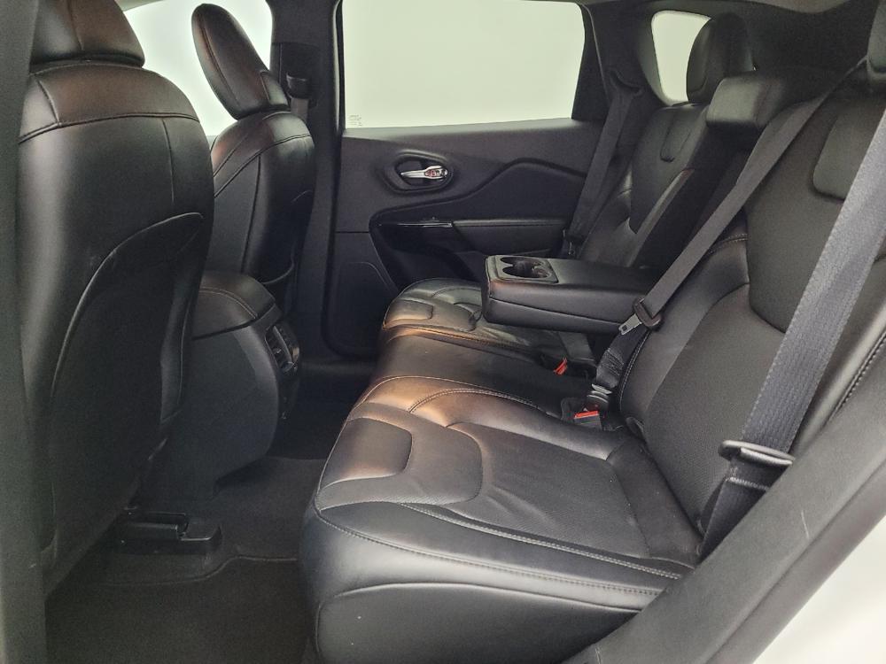 used 2023 Jeep Cherokee car, priced at $28,295
