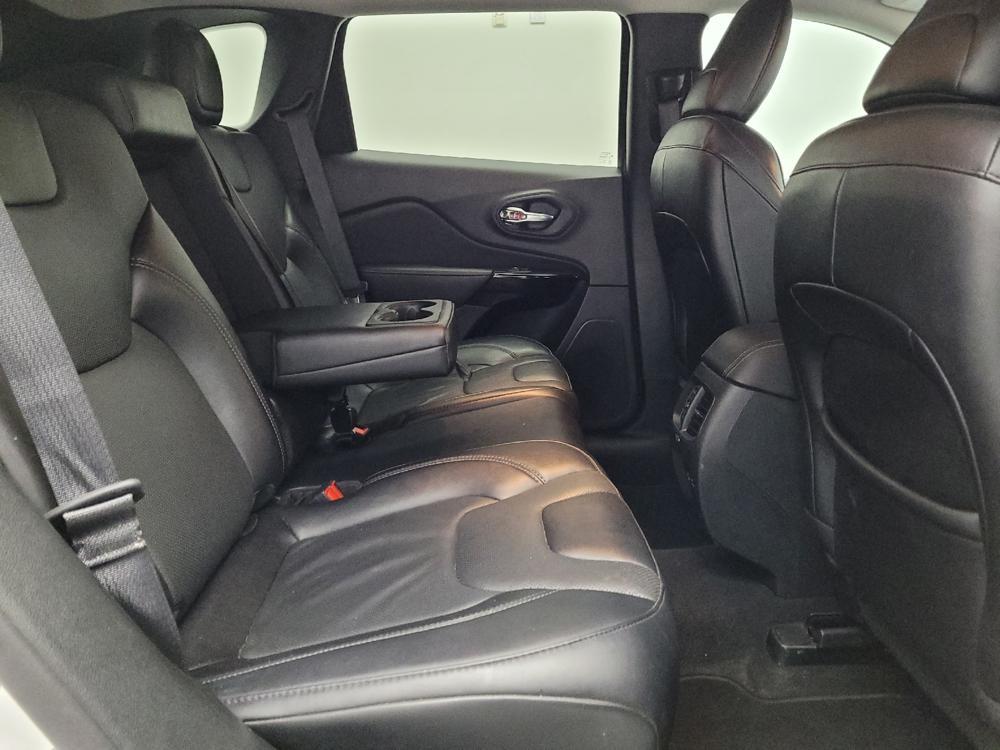 used 2023 Jeep Cherokee car, priced at $28,295