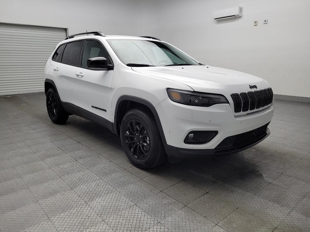 used 2023 Jeep Cherokee car, priced at $28,295