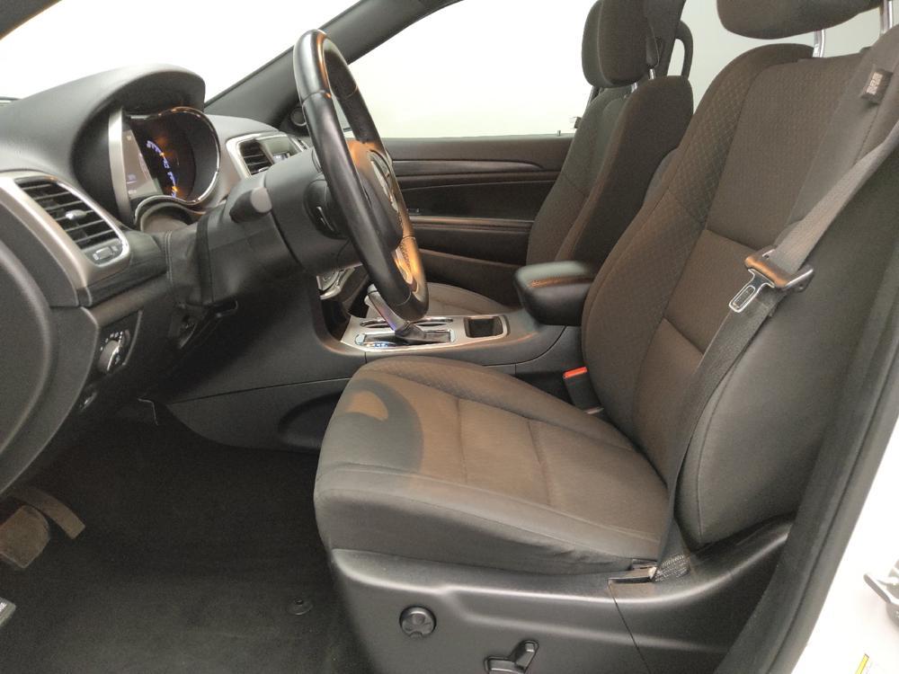 used 2019 Jeep Grand Cherokee car, priced at $19,095