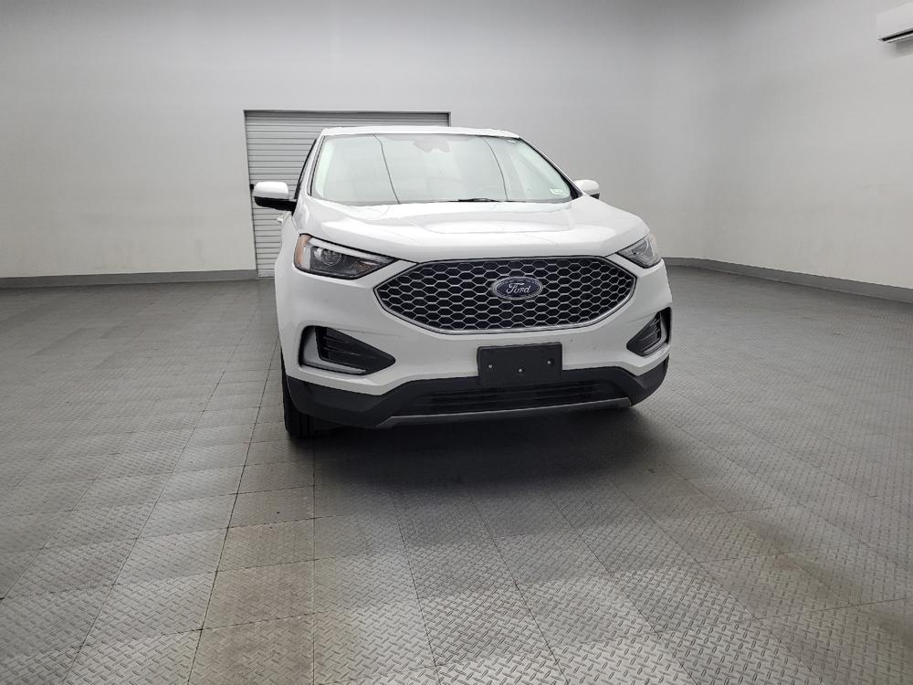used 2024 Ford Edge car, priced at $25,895
