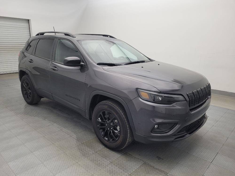 used 2023 Jeep Cherokee car, priced at $25,595