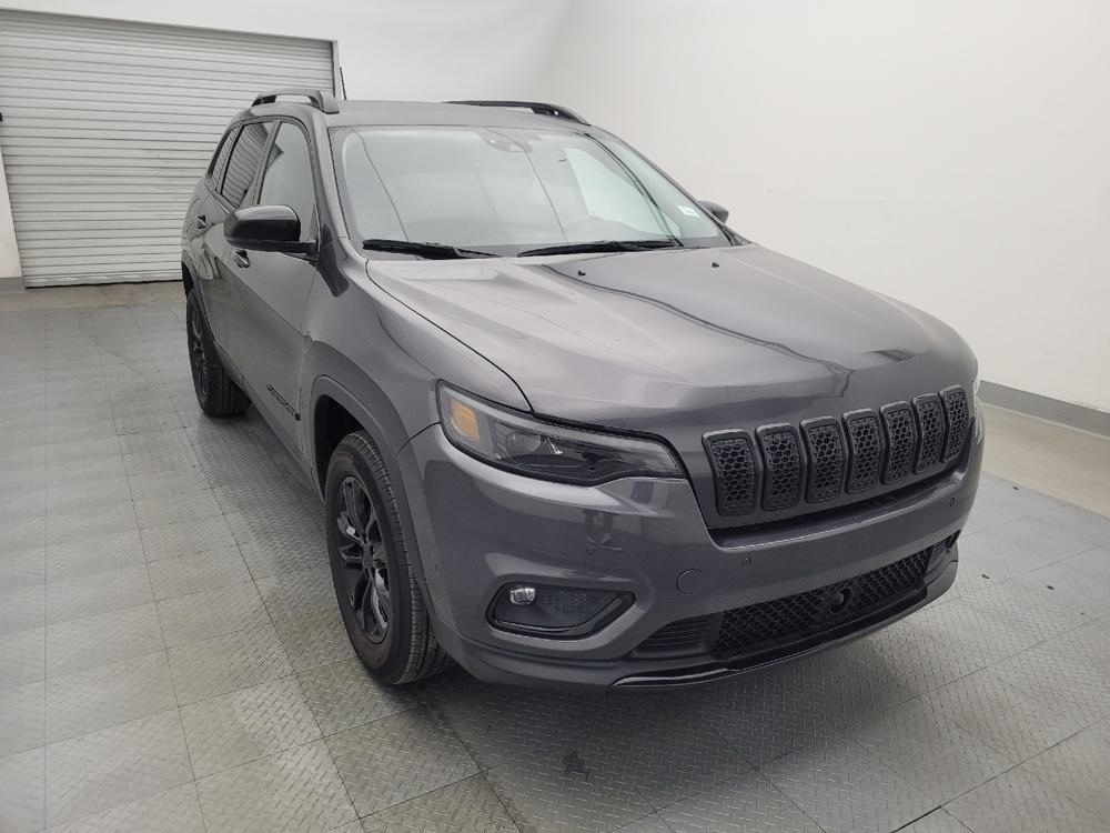 used 2023 Jeep Cherokee car, priced at $25,595