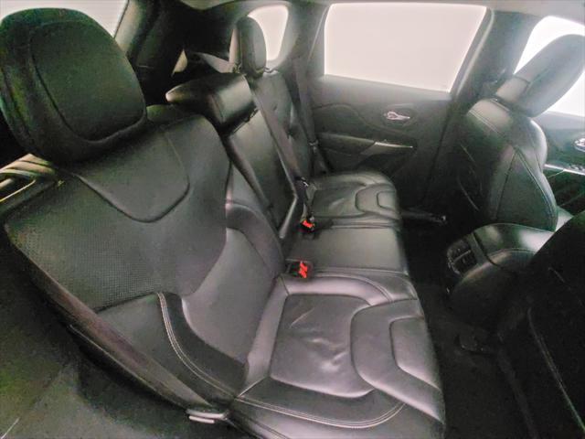 used 2020 Jeep Cherokee car, priced at $18,395