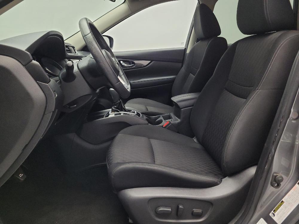 used 2019 Nissan Rogue car, priced at $18,095