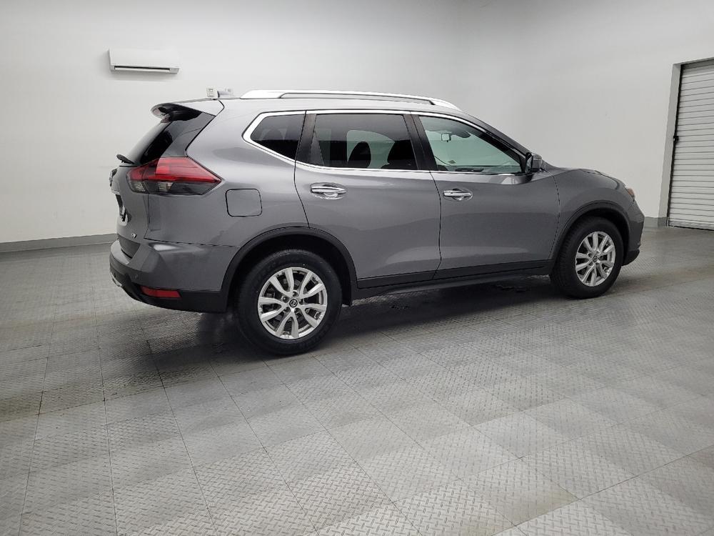 used 2019 Nissan Rogue car, priced at $18,095