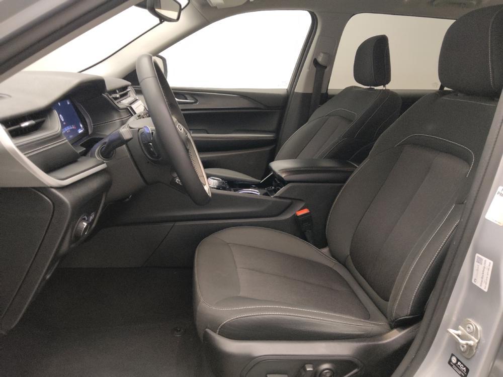 used 2023 Jeep Grand Cherokee L car, priced at $28,495