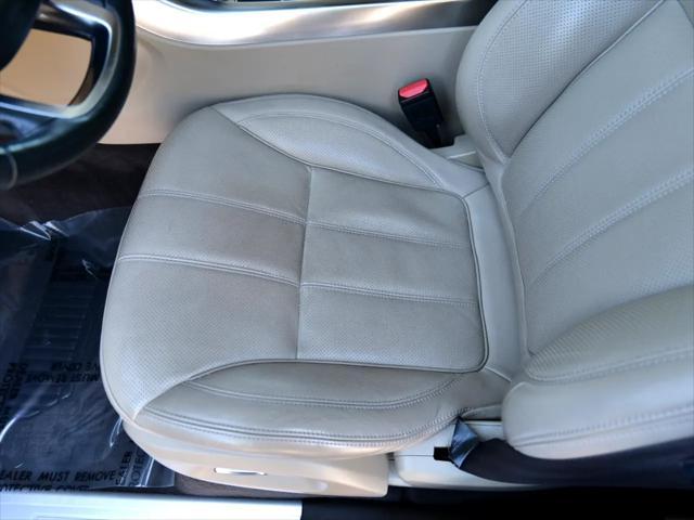 used 2015 Land Rover Range Rover Sport car, priced at $22,500