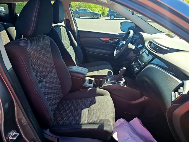 used 2019 Nissan Rogue Sport car, priced at $17,900