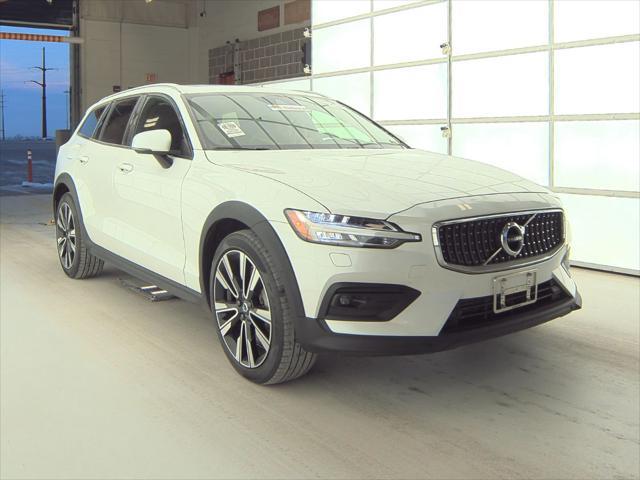 used 2022 Volvo V60 Cross Country car, priced at $37,900