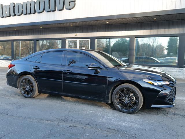 used 2022 Toyota Avalon Hybrid car, priced at $35,500