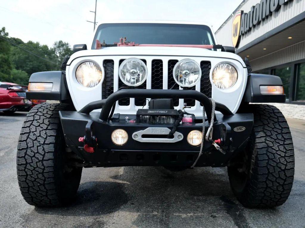 used 2020 Jeep Gladiator car, priced at $27,800