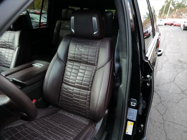 used 2022 Cadillac Escalade ESV car, priced at $79,500