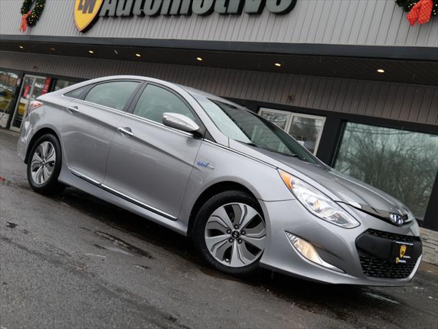 used 2013 Hyundai Sonata Hybrid car, priced at $11,900