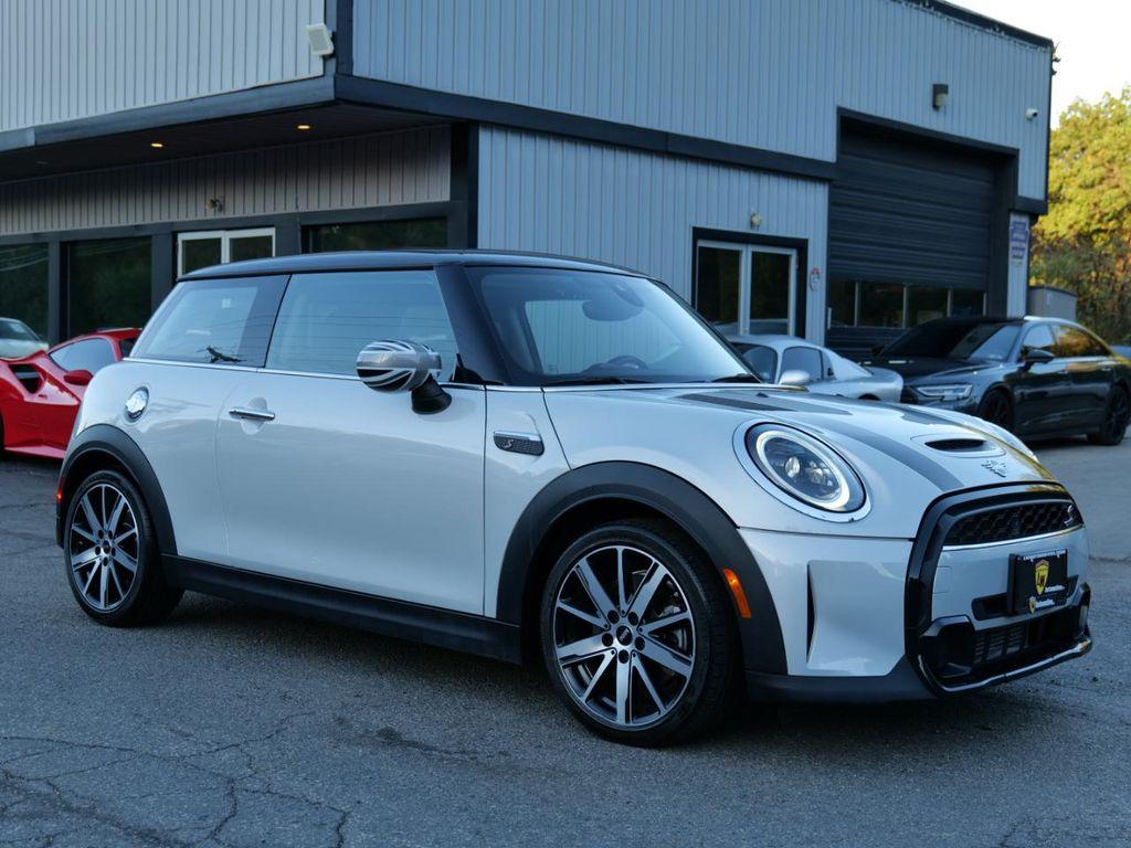 used 2023 MINI Hardtop car, priced at $22,900