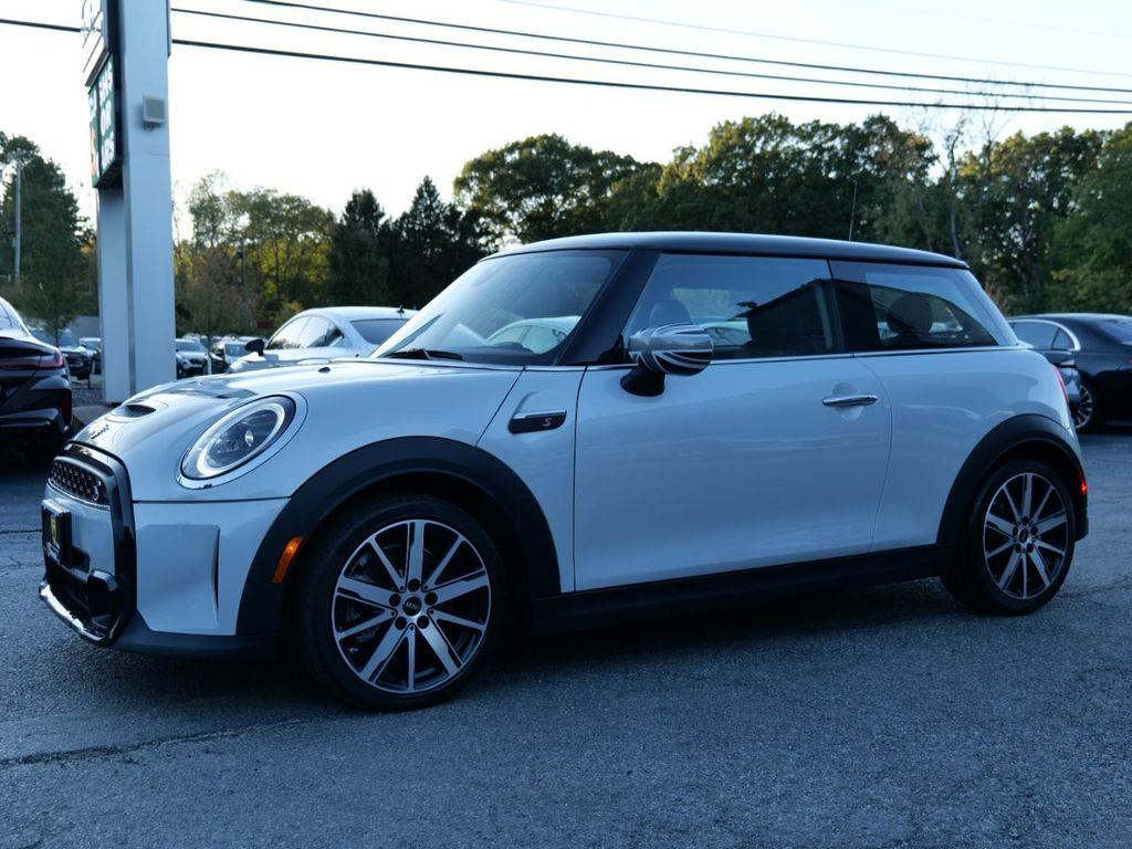 used 2023 MINI Hardtop car, priced at $22,900
