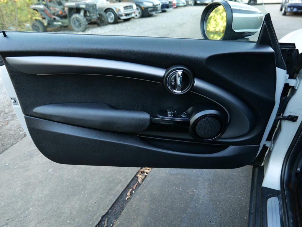 used 2023 MINI Hardtop car, priced at $22,900