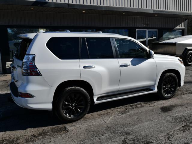 used 2020 Lexus GX 460 car, priced at $39,000