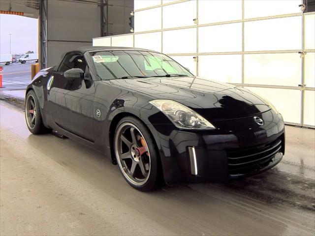 used 2007 Nissan 350Z car, priced at $15,999