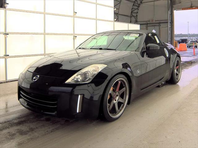 used 2007 Nissan 350Z car, priced at $15,999
