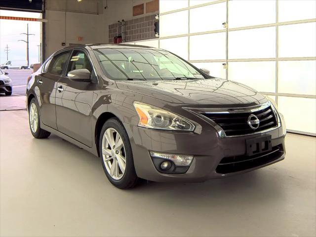 used 2014 Nissan Altima car, priced at $11,900