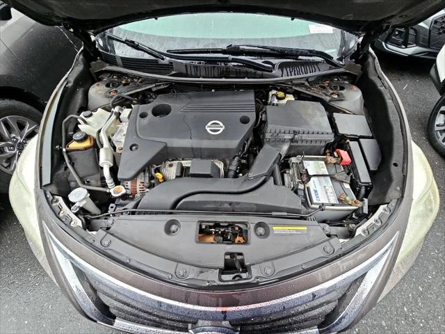 used 2014 Nissan Altima car, priced at $11,900
