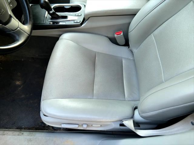 used 2017 Acura RDX car, priced at $13,900