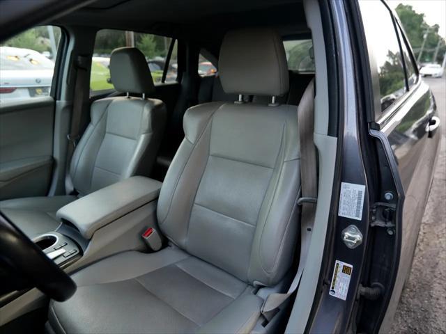 used 2017 Acura RDX car, priced at $13,900