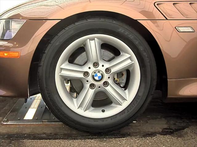 used 2001 BMW Z3 car, priced at $17,900