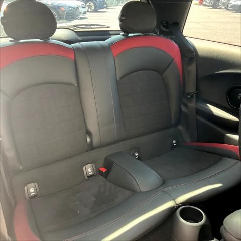 used 2018 MINI Hardtop car, priced at $22,900