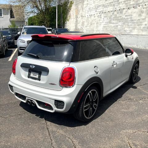 used 2018 MINI Hardtop car, priced at $22,900